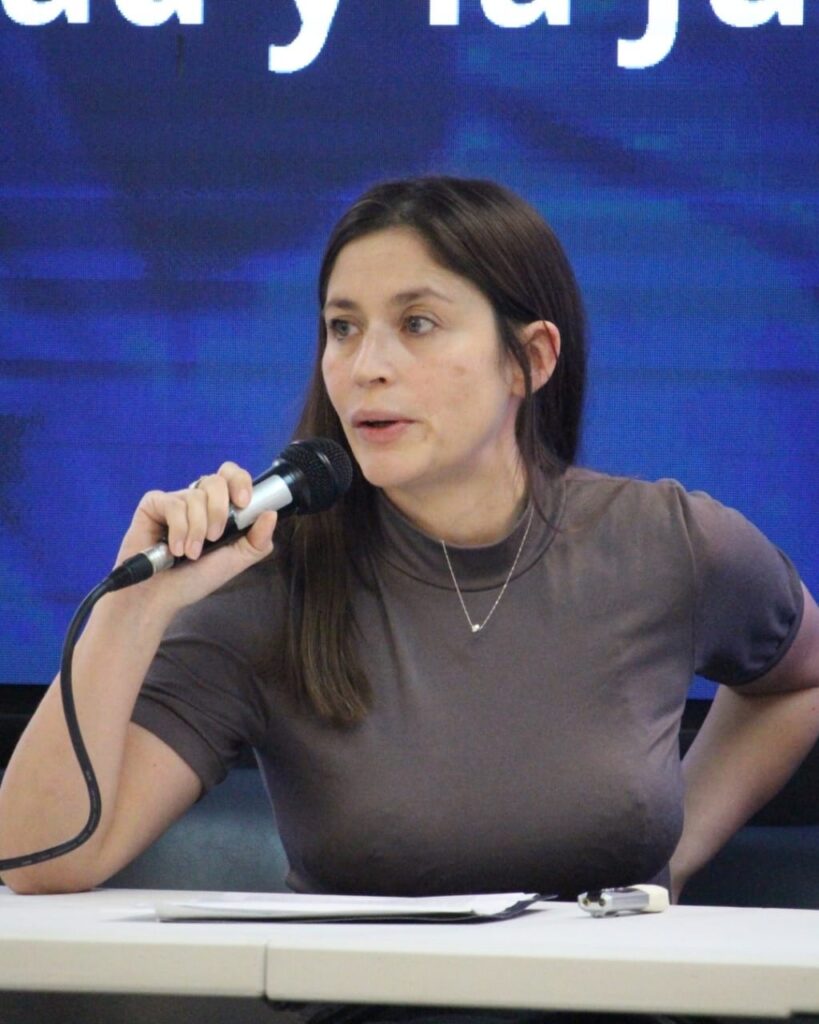  “Queremos descentralizar la mirada y el sentido”